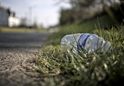 Bords de routes - ce que l'on laisse à nos enfants et ceux des autres